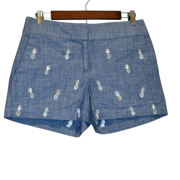 LOFT Pants - Loft | Blue Chambray Pineapple Embroidered Rivera Shorts Size 0 Preppy NEW